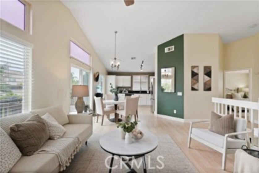 44602 Johnston Drive Photo